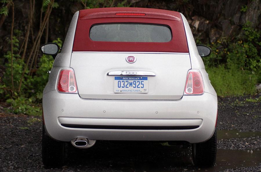  Fiat 500C 2012 года  (фото 7 из 98)
